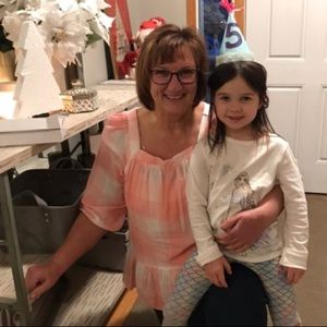 Meet your Posher, Bobbie